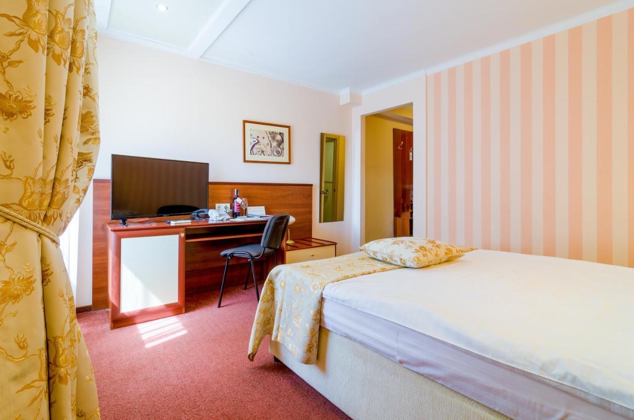 Raziotel Krivói Rog Exterior foto